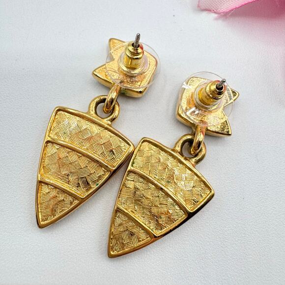 Vintage Trifari Nautical Flag Earrings Cream Red Blue Enamel Signed Preppy Chic - Picture 3 of 9